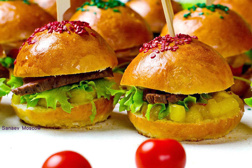 Mini burgers