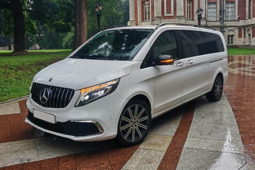 Mercedes V-Class (white)