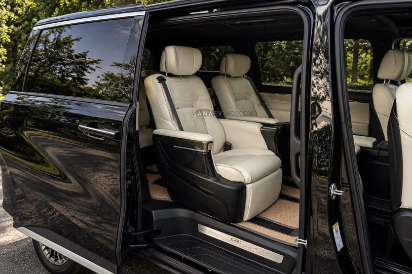 GAC M8 (black)