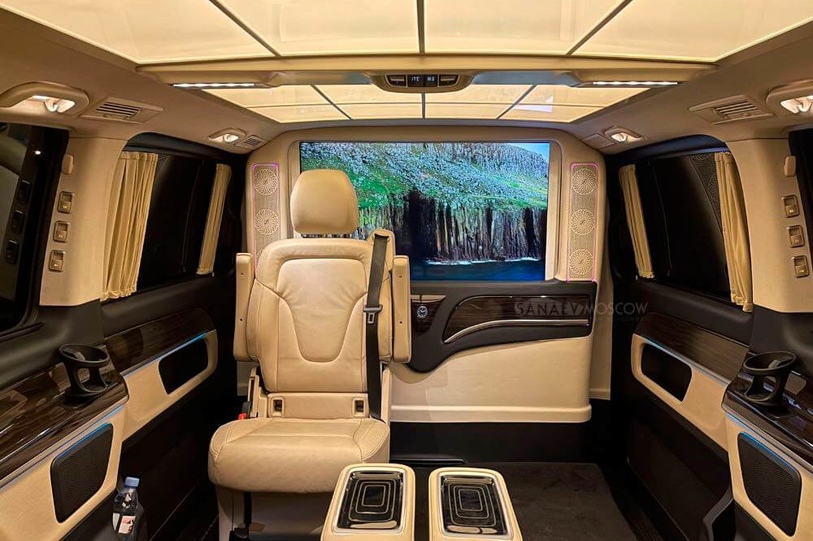 Mercedes Vip office