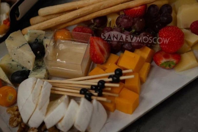 Buffet and Snacks