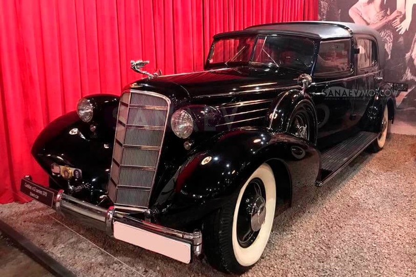 Cadillac м12 series 370 town car