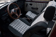 Volkswagen Beetle (burgundy)