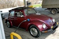 Volkswagen Beetle (burgundy)