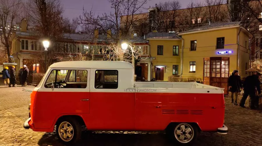 Volkswagen T2 (pickup)