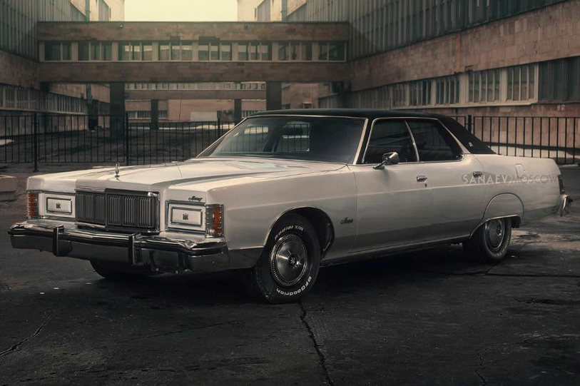 Mercury Marquis (white)