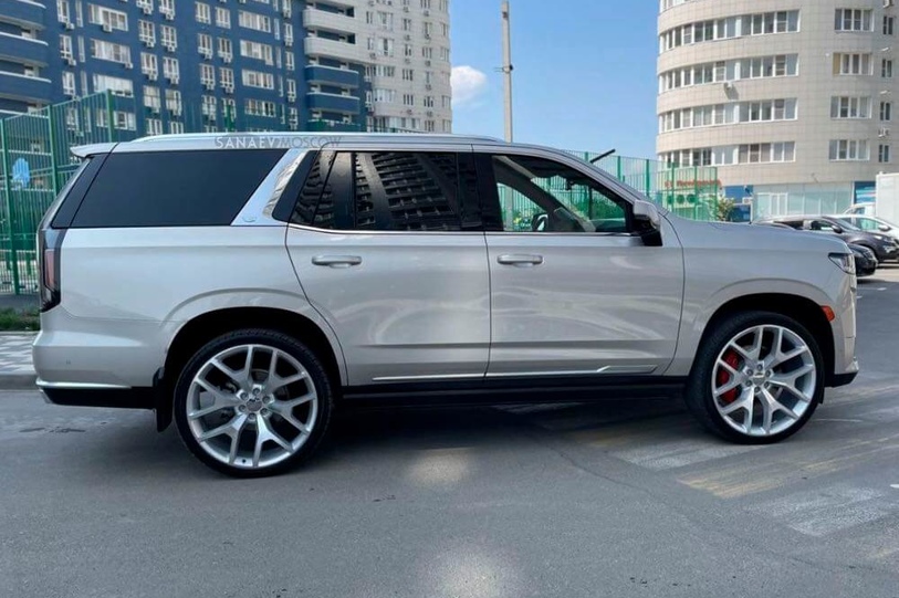 Cadillac Escalade V (2023)