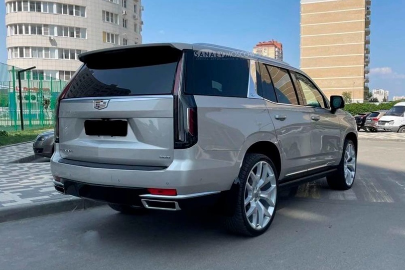 Cadillac Escalade V (2023)