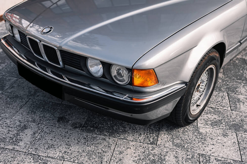 BMW 730 e32