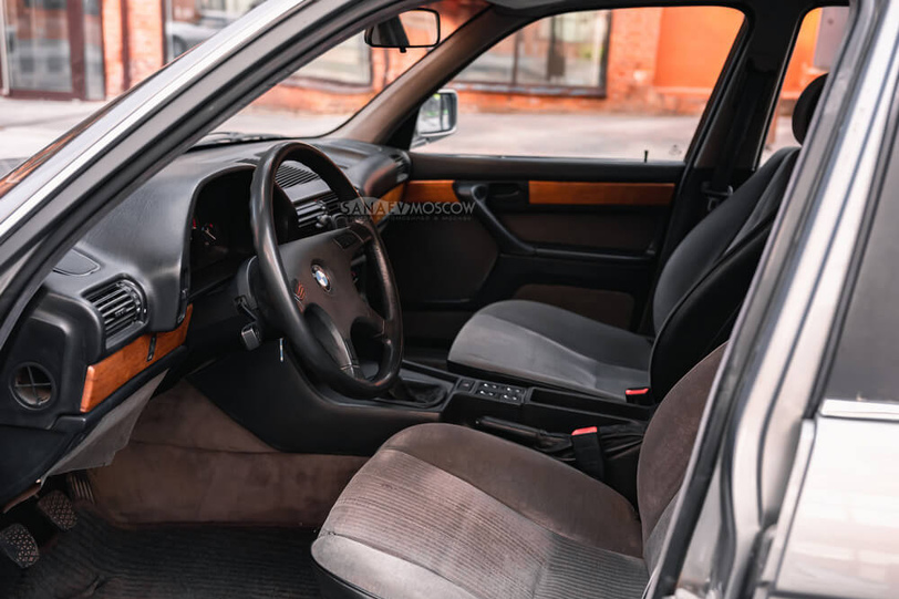 BMW 730 e32