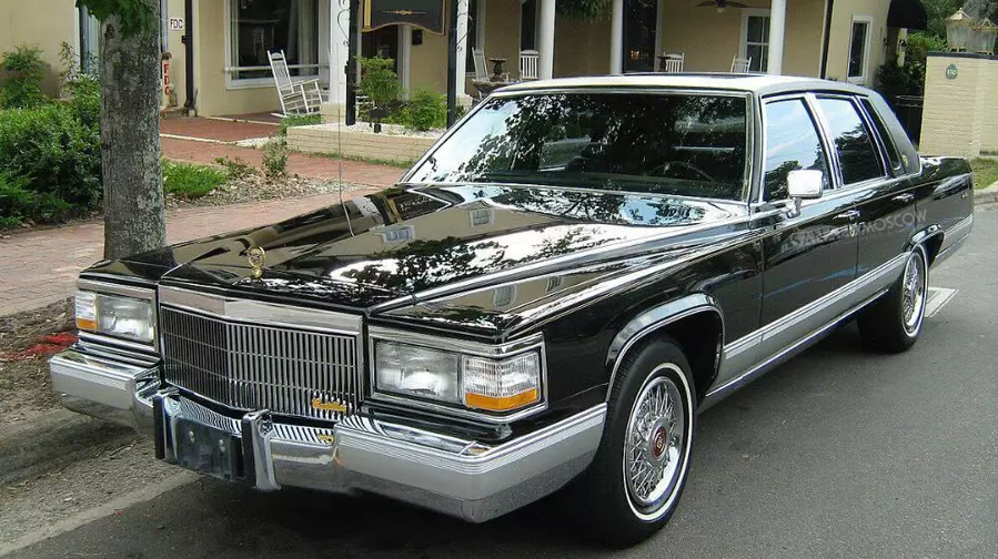 Cadillac Brougham 1991