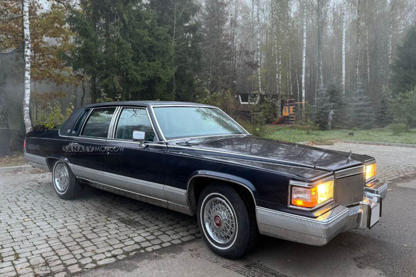Cadillac Brougham 1991