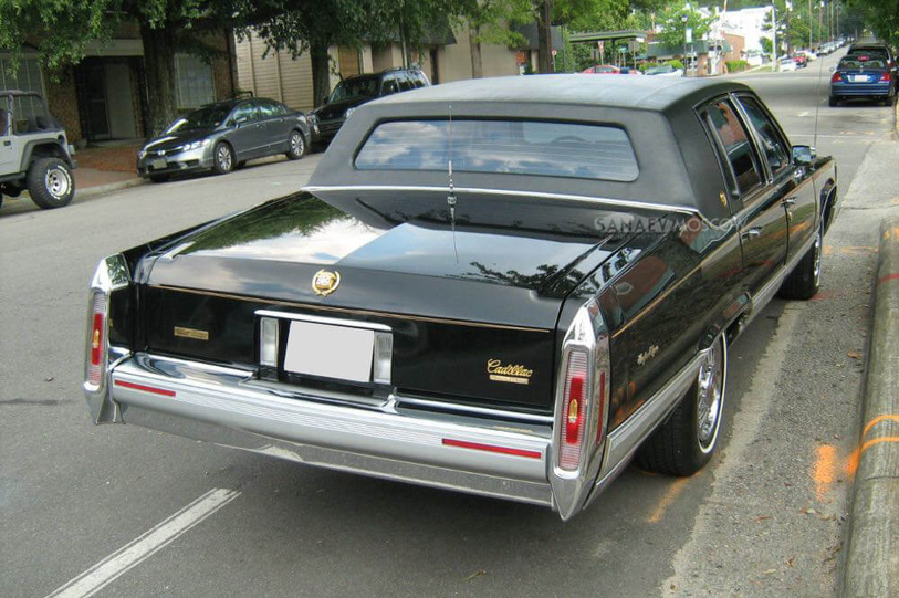 Cadillac Brougham 1991