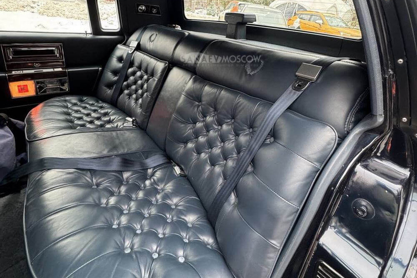 Cadillac Brougham 1991