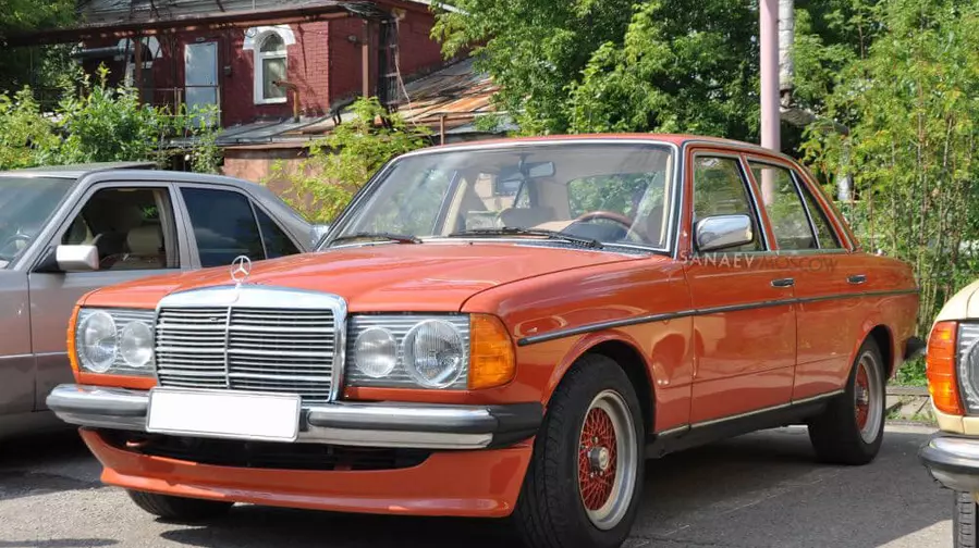 Mercedes-Benz W123