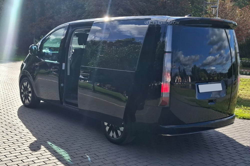 Hyundai Staria