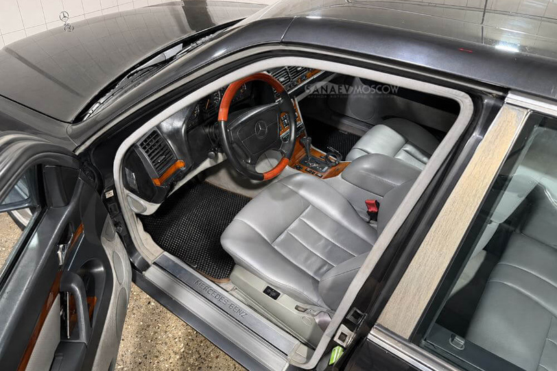 Mercedes W140