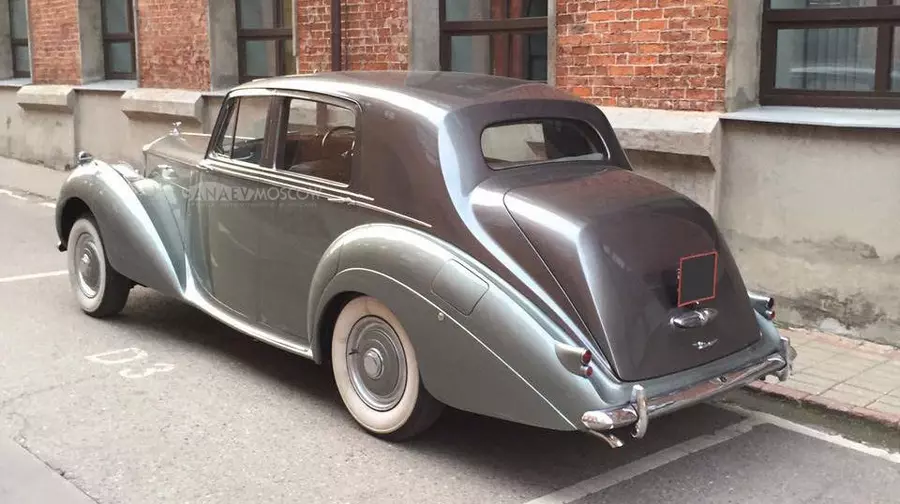 Bentley R