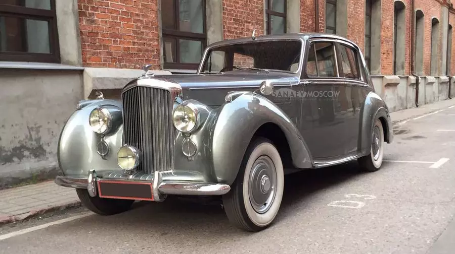 Bentley R