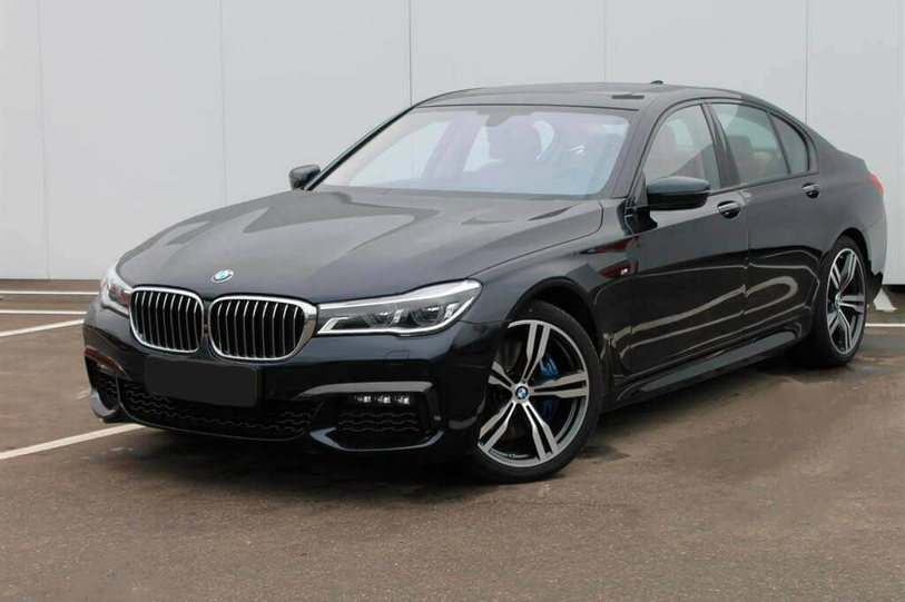 BMW 7 VI