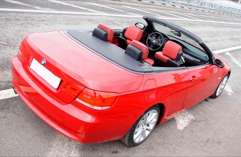 BMW (red)