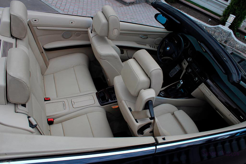 BMW 3 (black)