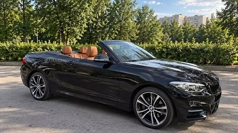 BMW 2 (black)