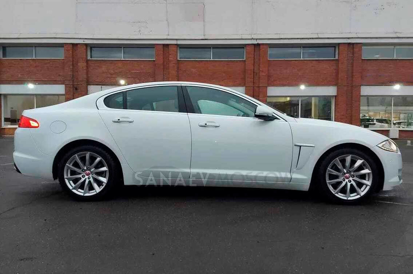 Jaguar XF 2015