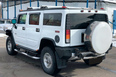 Hummer H2 (white)