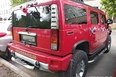 Hummer H2 (red)