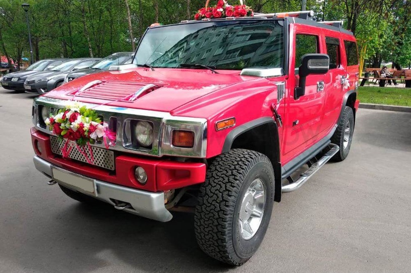 Hummer H2 (red)