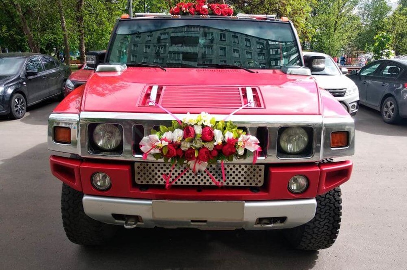 Hummer H2 (red)