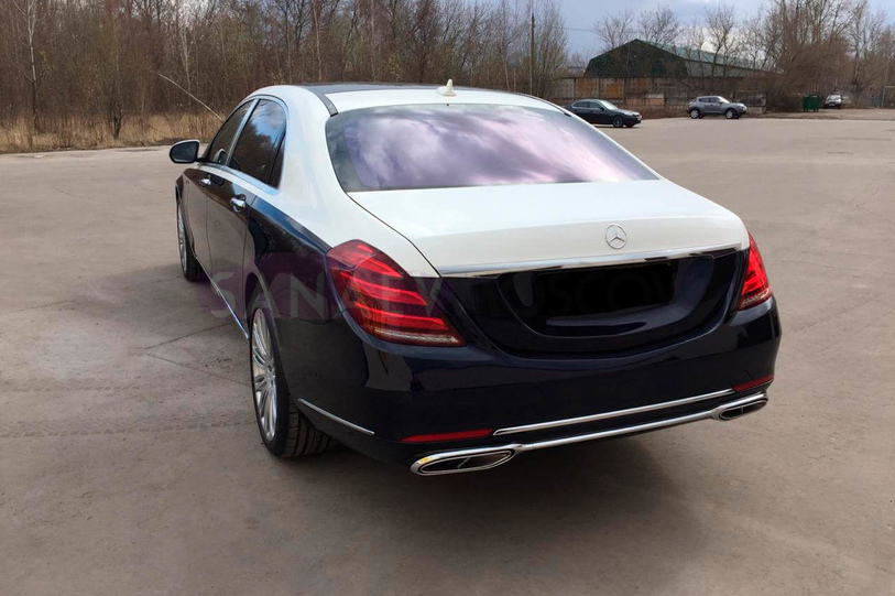 Maybach (black and white)