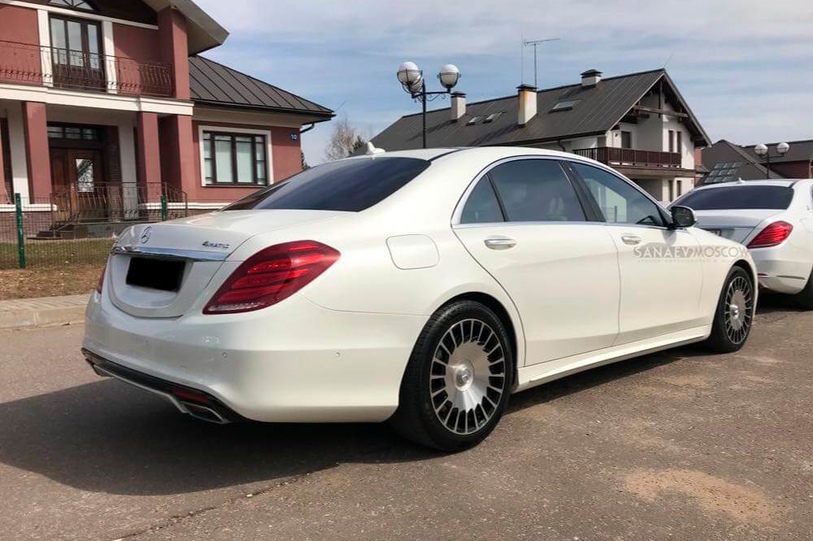 Mercedes w222 (white)