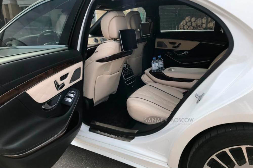 Mercedes w222 (white)