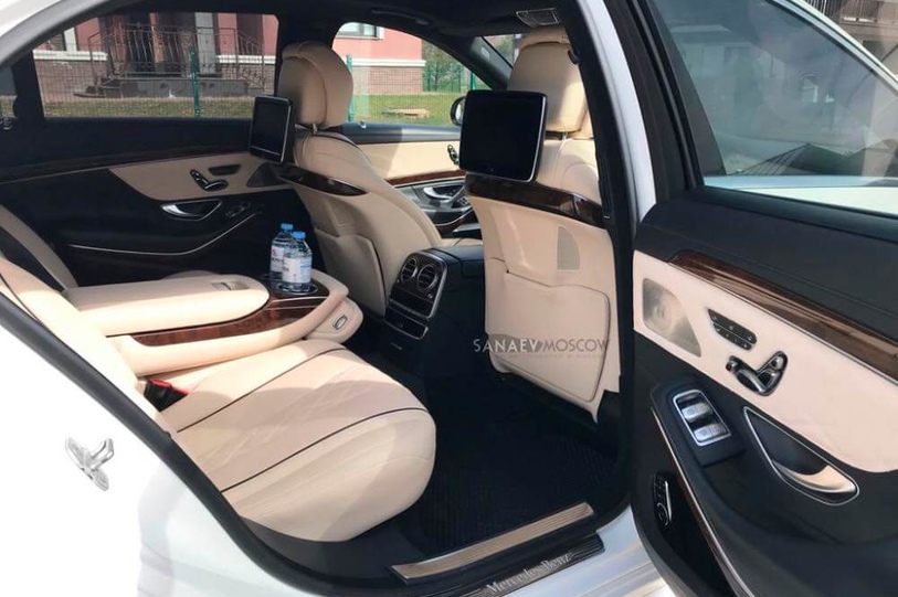 Mercedes w222 (white)