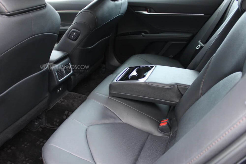 Toyota Camry XV70