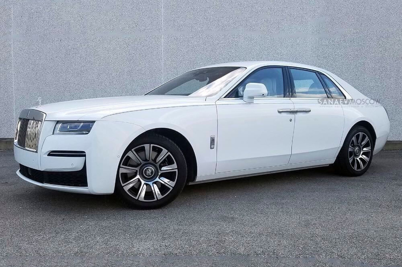 Rolls-Royce Ghost (white) 2022