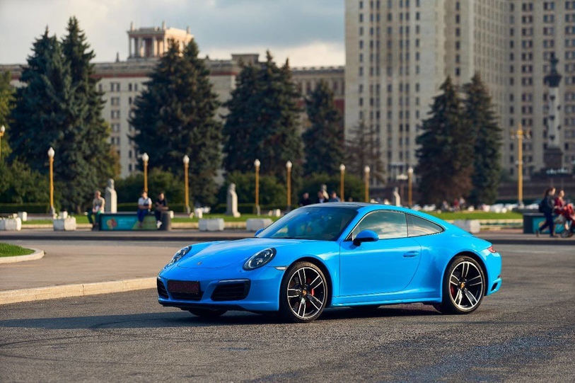 Porsche 911