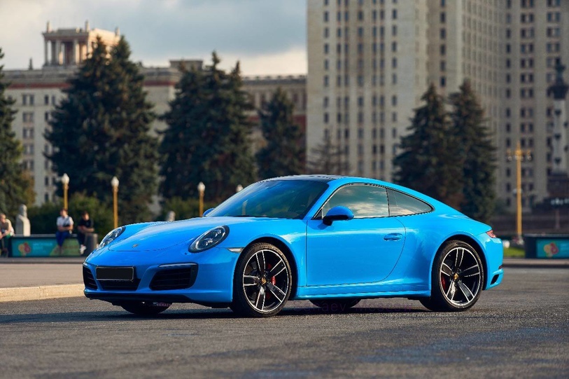 Porsche 911