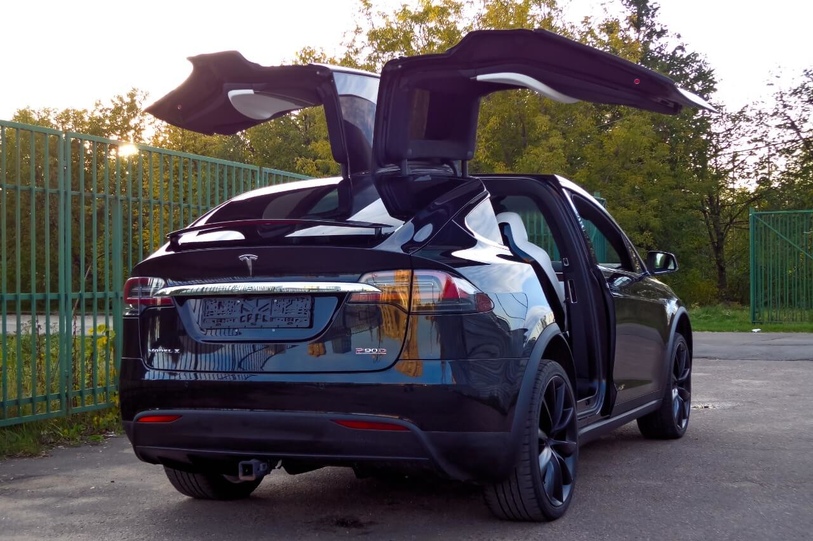 Tesla X