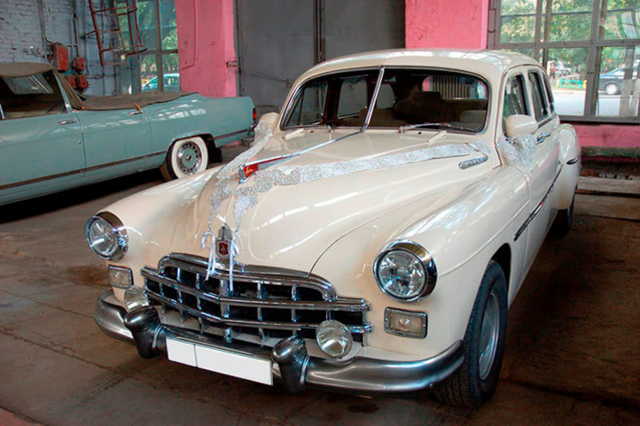 GAZ-M-12 