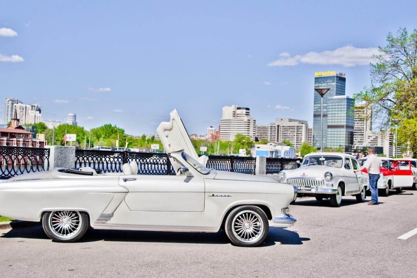Volga Gaz-21 convertible