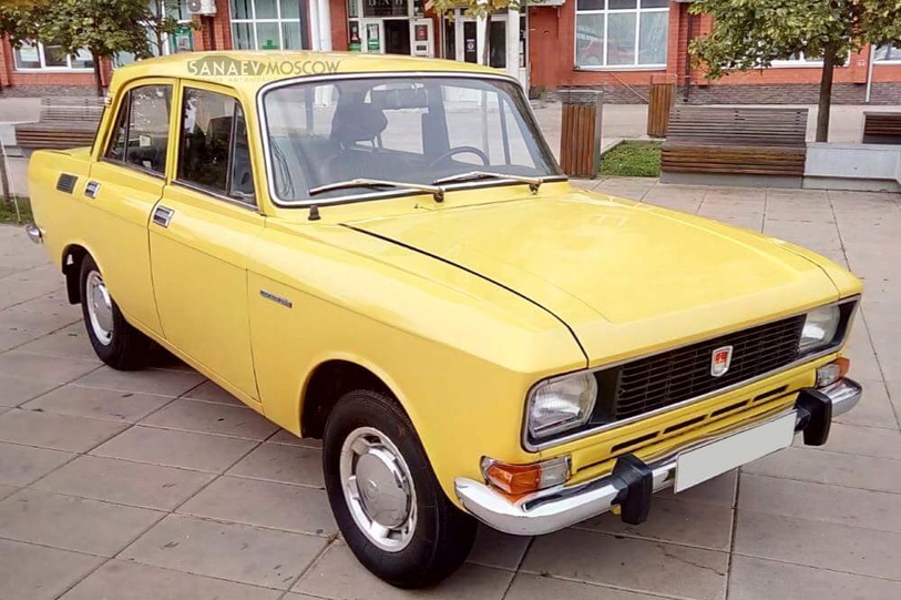Moskvich 2140 (yellow)