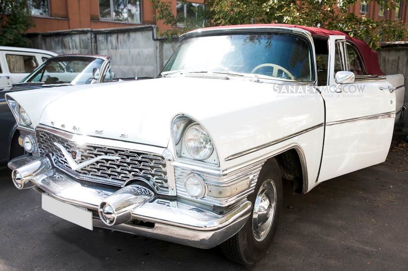GAZ-13 Chaika (cabrio)