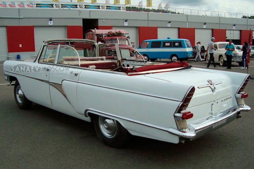 GAZ-13 Chaika (cabrio)