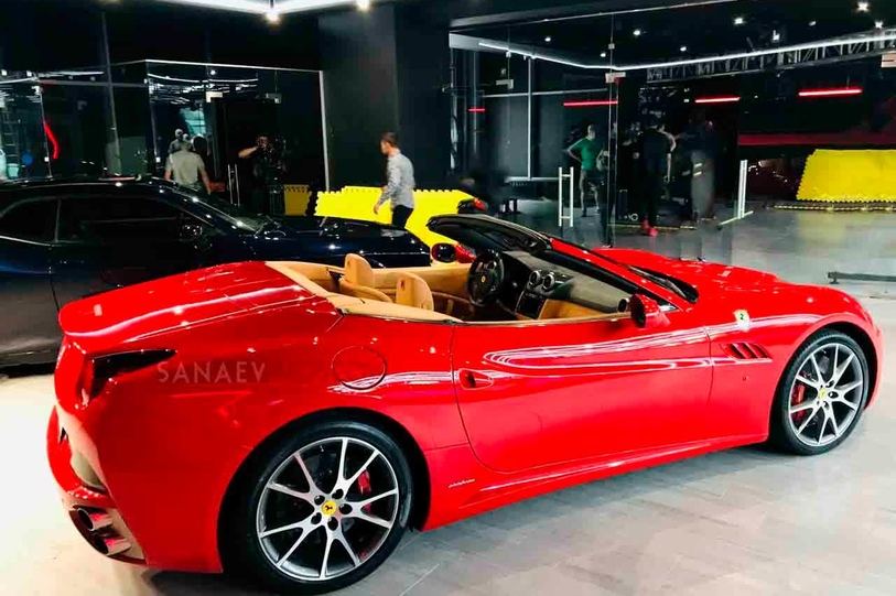 Ferrari California
