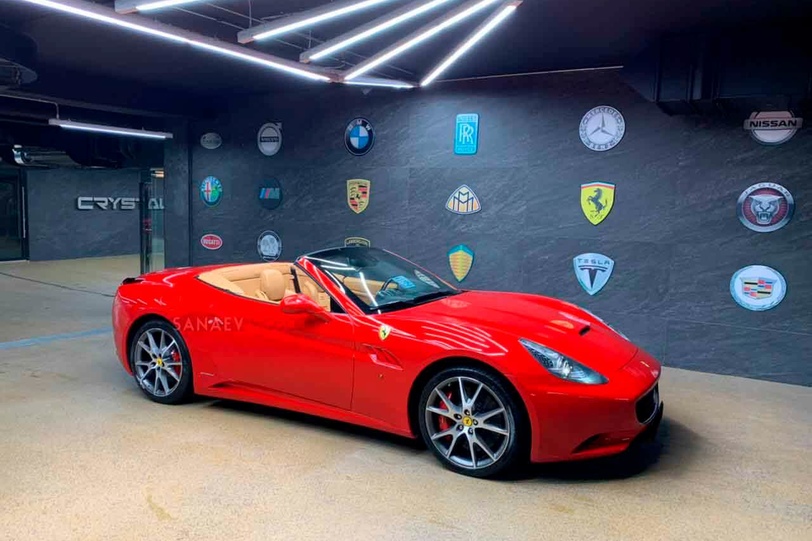 Ferrari California