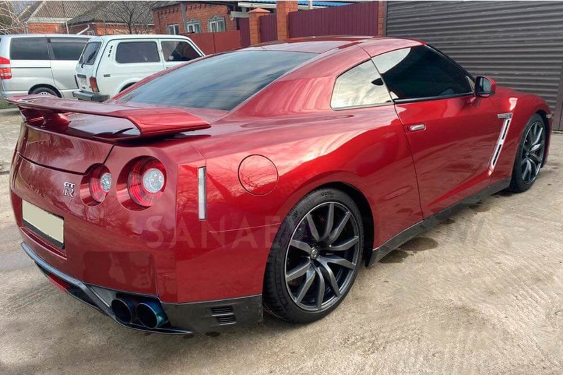 Nissan GTR