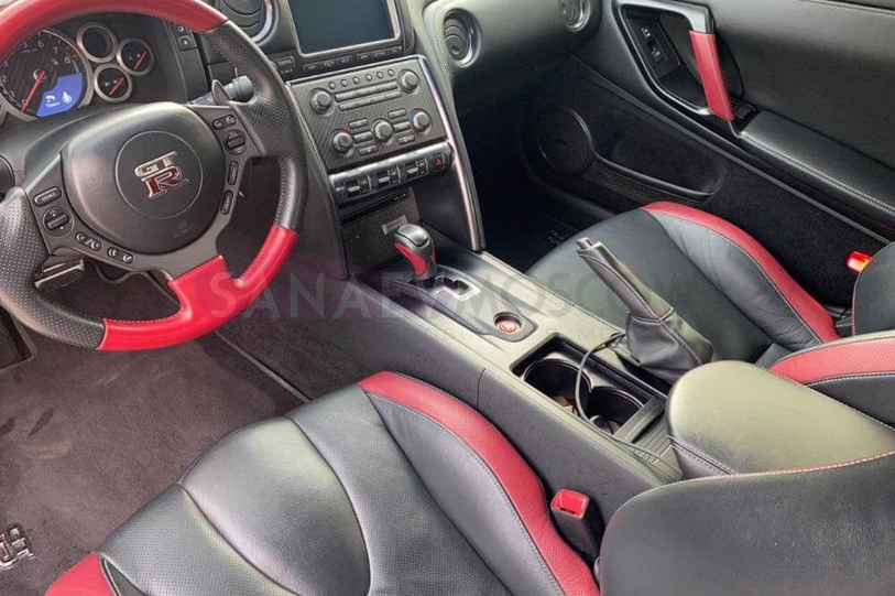 Nissan GTR